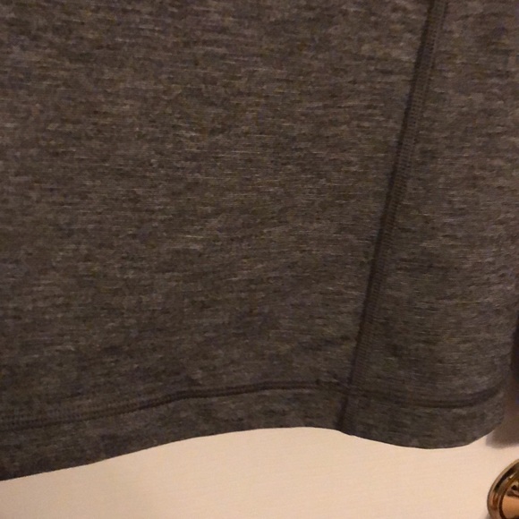 Lululemon Metal Tech Vent Long Sleeve in Charcoal - Picture 10 of 10